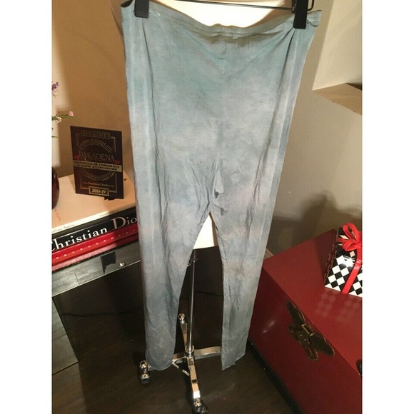 The People of the Labyrinths Modal Eagle Leggings - Picture 6 of 10